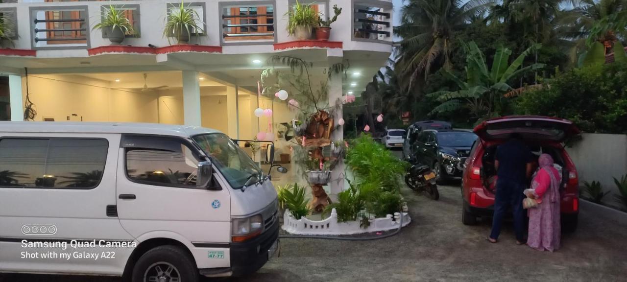 Green Star Villa جافنا المظهر الخارجي الصورة